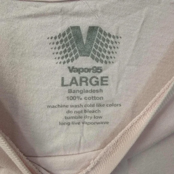 Women's Vapor95 Graphic T Shirt Manga Girl Anime Pink Tee Size Large - Picture 5 of 5